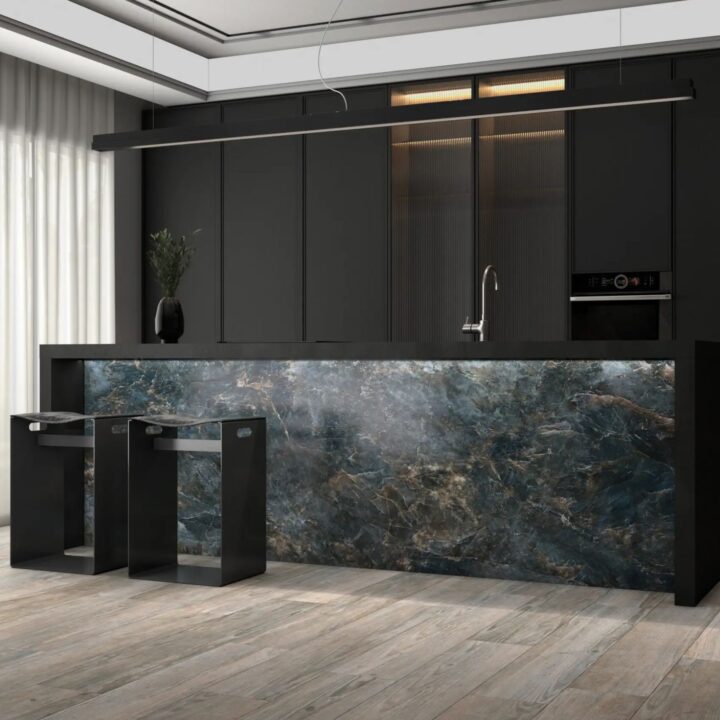 Ascale Labradorite Royalblue