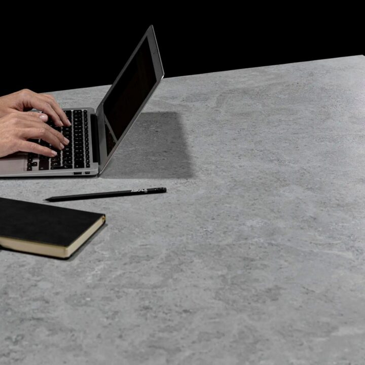 Ascale Borgogna Sliver Marbre