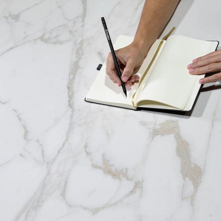 Ascale Vagli Gold Marbre