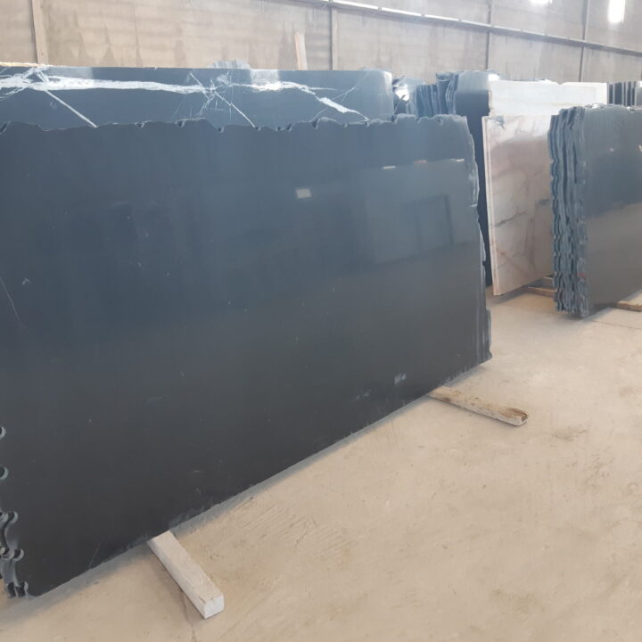 noir Boutferda marbre maroc